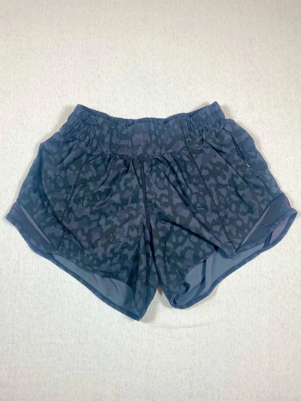lululemon Speed Up 4” Shorts Heritage Camo Black Gray Sz 4